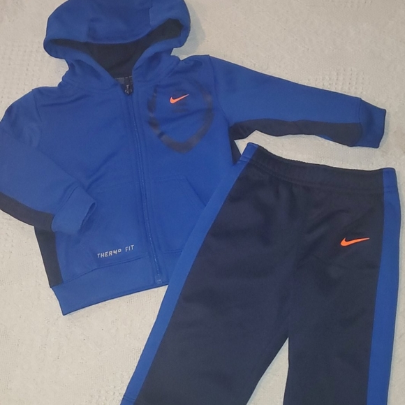 baby nike tracksuit